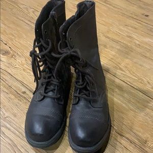 Last chance! Dark brown lace up booties